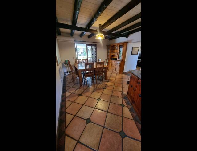 4 BEDROOM HOUSE FOR SALE IN MEER EN SEE